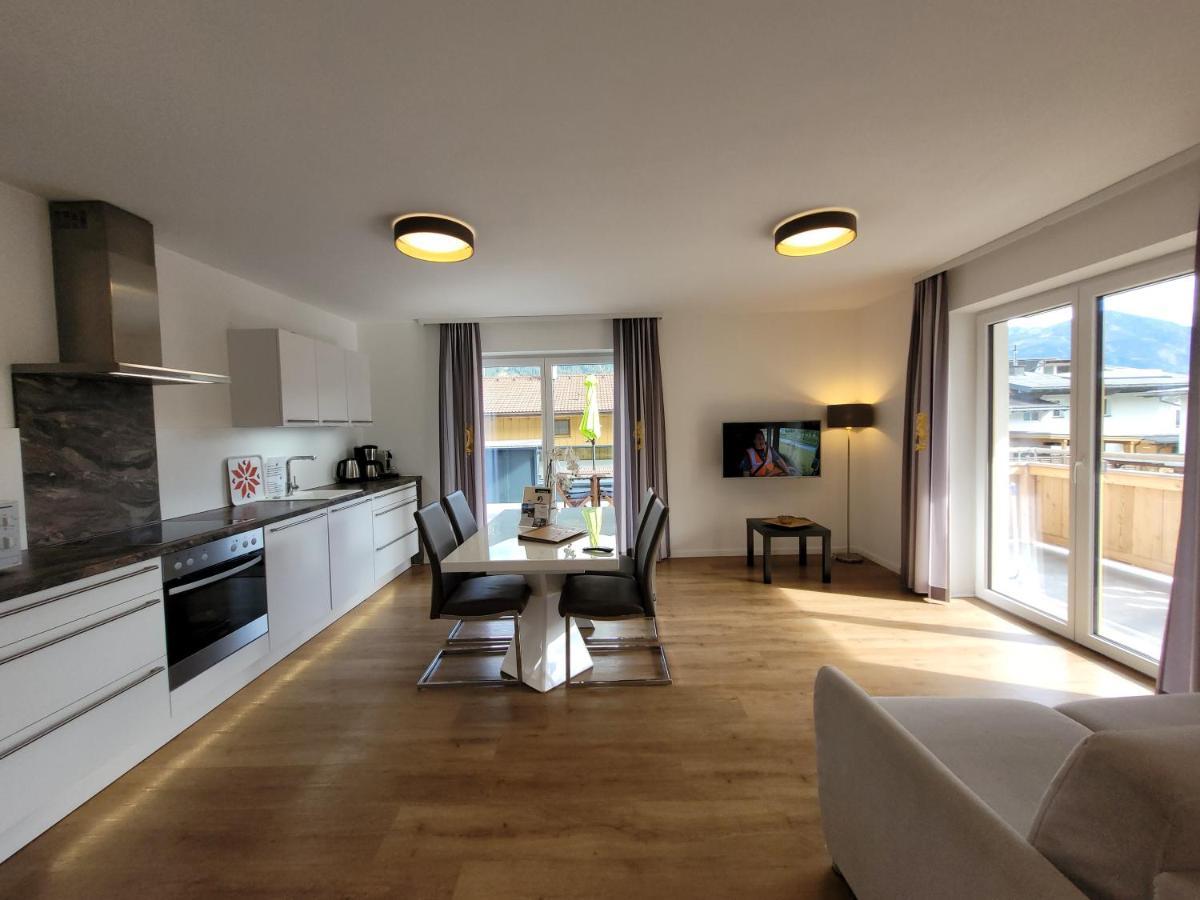 Panorama Apartments - Steinbock Lodges Zell am See Ngoại thất bức ảnh