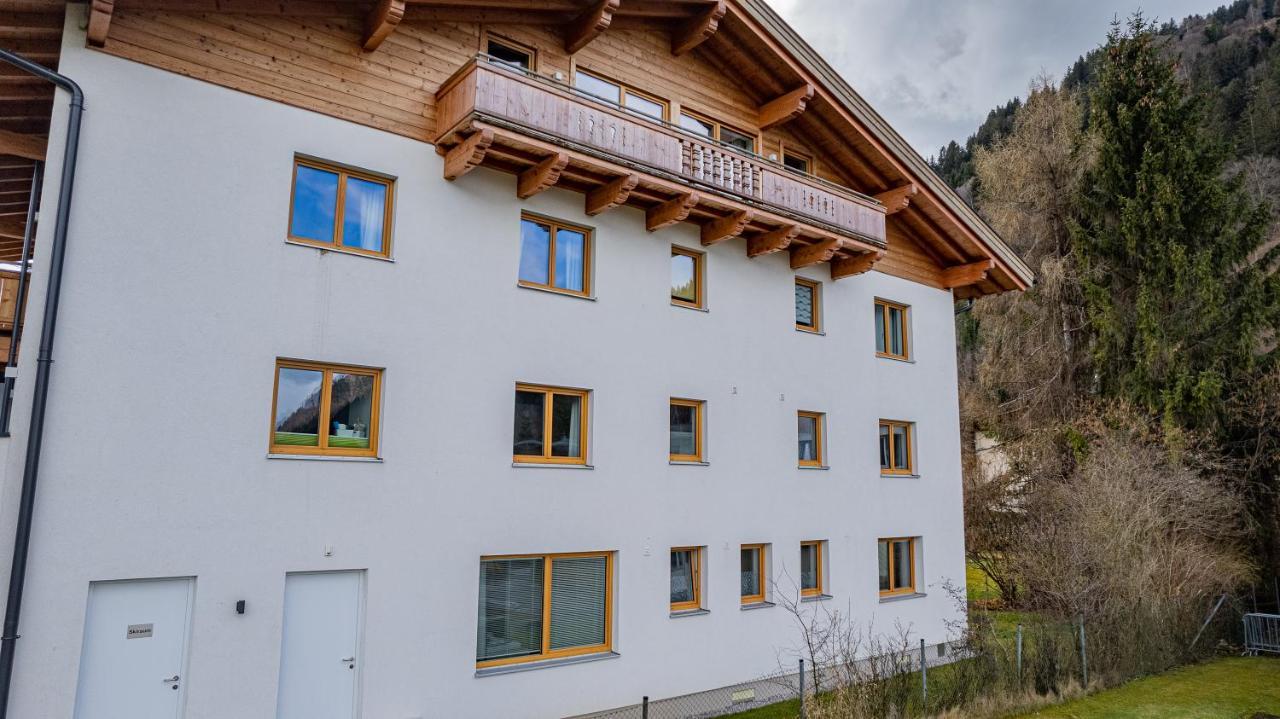 Panorama Apartments - Steinbock Lodges Zell am See Ngoại thất bức ảnh